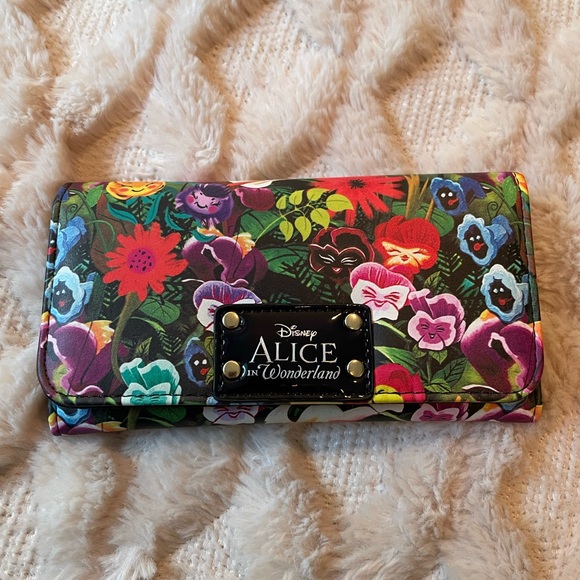Handbags - Alice in Wonderland checkbook Wallet NEW